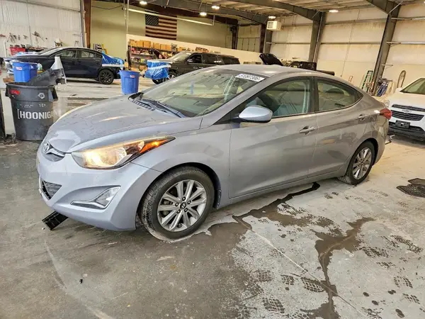 5NPDH4AE8GH701474 2016 HYUNDAI ELANTRA - Image 1