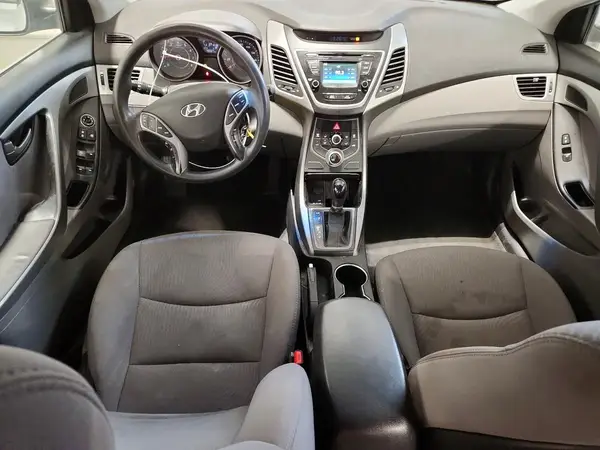 5NPDH4AE8GH701474 2016 HYUNDAI ELANTRA - Image 8