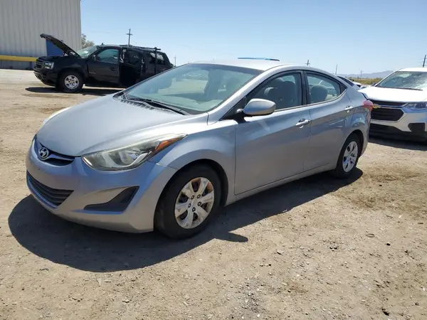 5NPDH4AE8GH702267 2016 HYUNDAI ELANTRA - Image 1