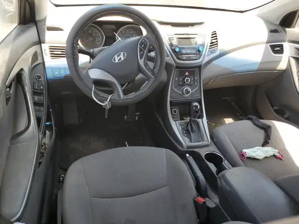 5NPDH4AE8GH702267 2016 HYUNDAI ELANTRA - Image 8