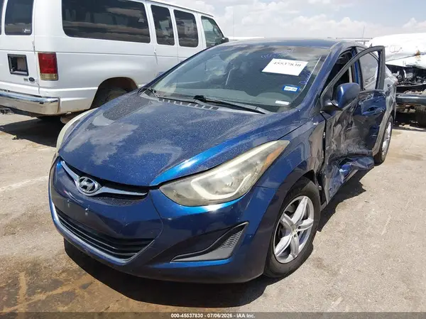 5NPDH4AE8GH703810 2016 HYUNDAI ELANTRA - Image 2