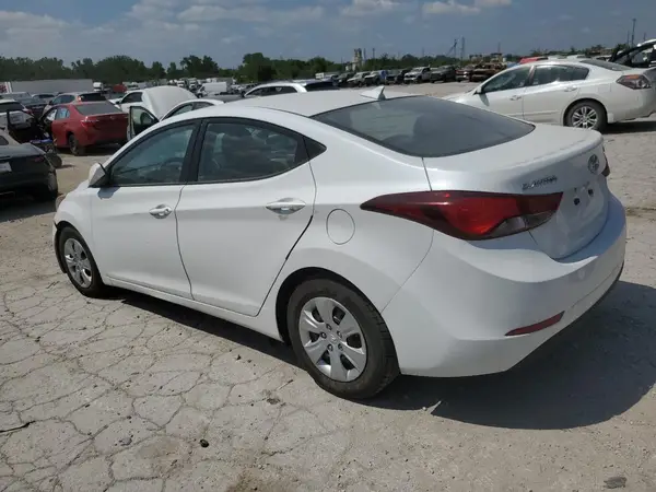 5NPDH4AE8GH704407 2016 HYUNDAI ELANTRA - Image 2