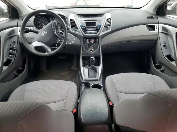5NPDH4AE8GH705346 2016 HYUNDAI ELANTRA - Image 8
