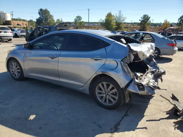 5NPDH4AE8GH708070 2016 HYUNDAI ELANTRA - Image 2
