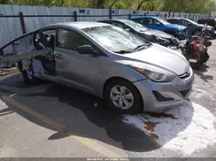 5NPDH4AE8GH710627 2016 HYUNDAI ELANTRA