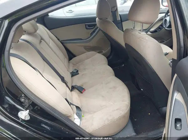 5NPDH4AE8GH711146 2016 HYUNDAI ELANTRA - Image 8