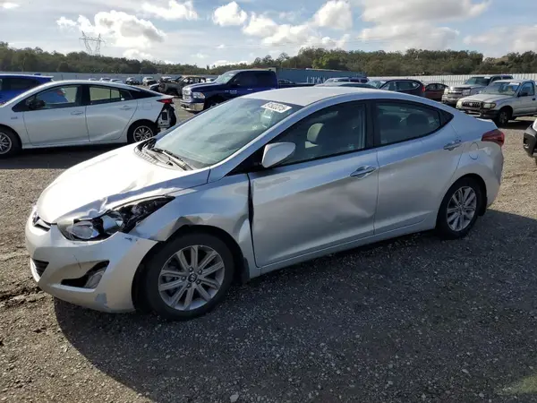 5NPDH4AE8GH712765 2016 HYUNDAI ELANTRA - Image 1