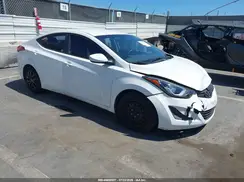 5NPDH4AE8GH713589 2016 HYUNDAI ELANTRA