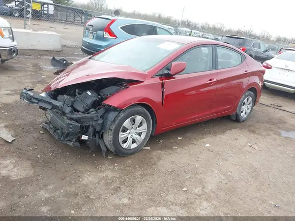 5NPDH4AE8GH713785 2016 HYUNDAI ELANTRA - Image 2