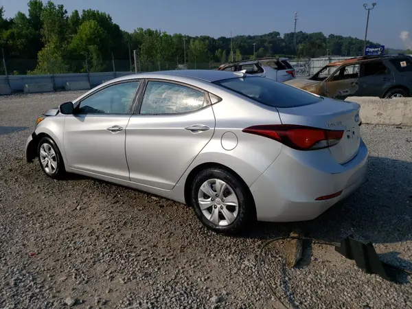 5NPDH4AE8GH714435 2016 HYUNDAI ELANTRA - Image 2