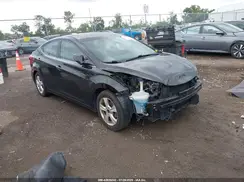 5NPDH4AE8GH714824 2016 HYUNDAI ELANTRA