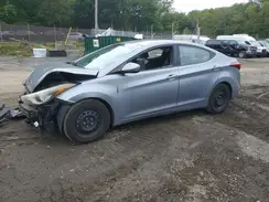 5NPDH4AE8GH719103 2016 HYUNDAI ELANTRA