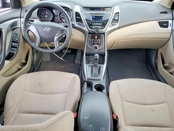 5NPDH4AE8GH721398 2016 HYUNDAI ELANTRA - Image 8