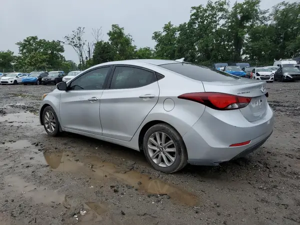 5NPDH4AE8GH721742 2016 HYUNDAI ELANTRA - Image 2