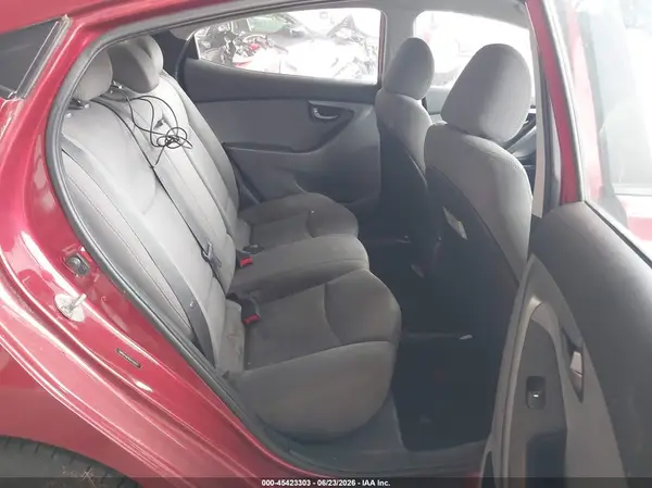 5NPDH4AE8GH721837 2016 HYUNDAI ELANTRA - Image 8