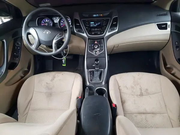 5NPDH4AE8GH723765 2016 HYUNDAI ELANTRA - Image 8