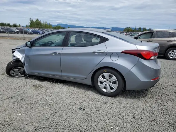 5NPDH4AE8GH724737 2016 HYUNDAI ELANTRA - Image 2