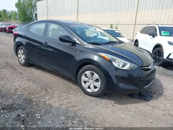 5NPDH4AE8GH724768 2016 HYUNDAI ELANTRA - Image 1