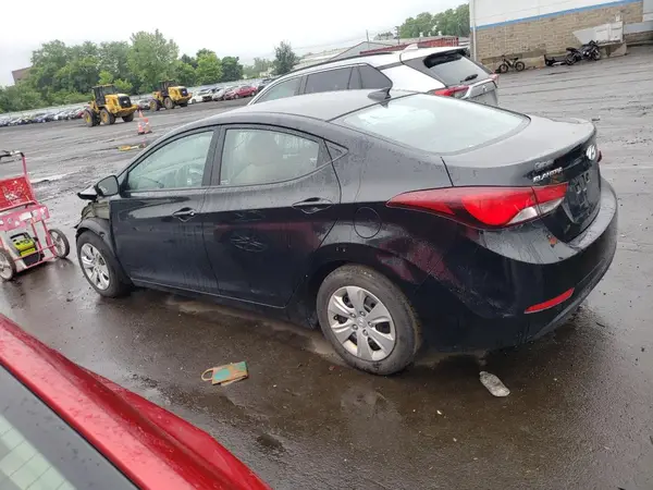 5NPDH4AE8GH725550 2016 HYUNDAI ELANTRA - Image 2