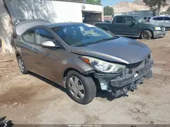 5NPDH4AE8GH725581 2016 HYUNDAI ELANTRA