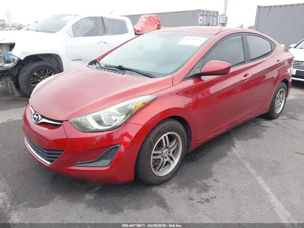 5NPDH4AE8GH727072 2016 HYUNDAI ELANTRA - Image 2