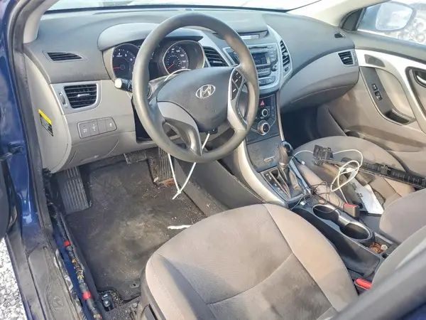 5NPDH4AE8GH728190 2016 HYUNDAI ELANTRA - Image 8
