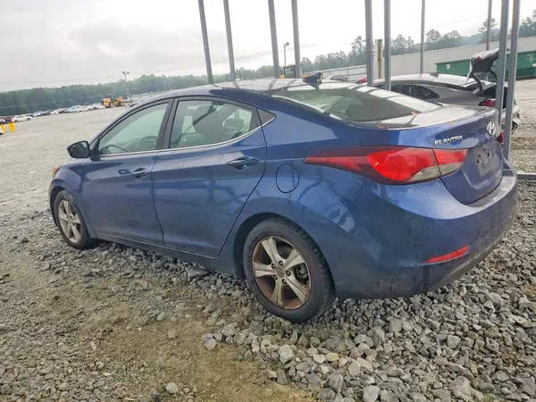 5NPDH4AE8GH729405 2016 HYUNDAI ELANTRA - Image 2