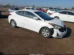 5NPDH4AE8GH729470 2016 HYUNDAI ELANTRA