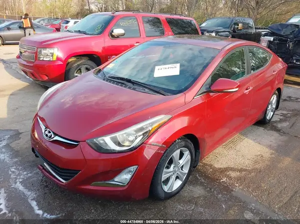 5NPDH4AE8GH729968 2016 HYUNDAI ELANTRA - Image 2