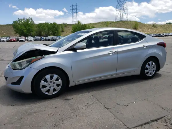 5NPDH4AE8GH731574 2016 HYUNDAI ELANTRA - Image 1