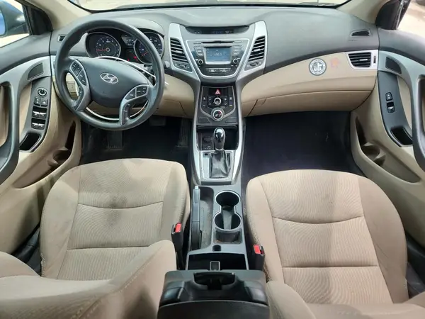 5NPDH4AE8GH733518 2016 HYUNDAI ELANTRA - Image 8