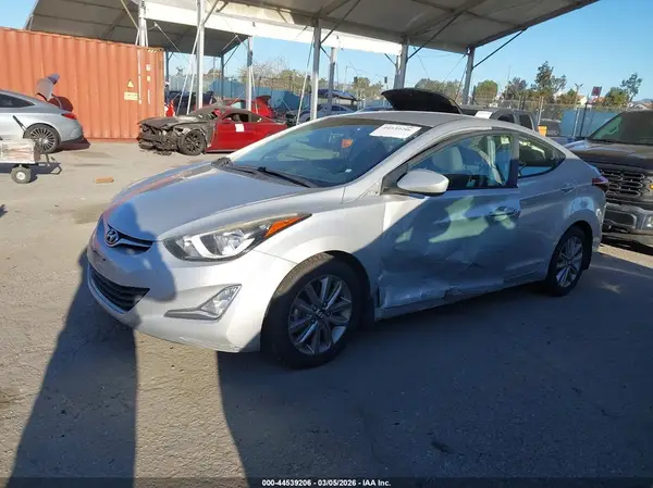 5NPDH4AE8GH734328 2016 HYUNDAI ELANTRA - Image 2