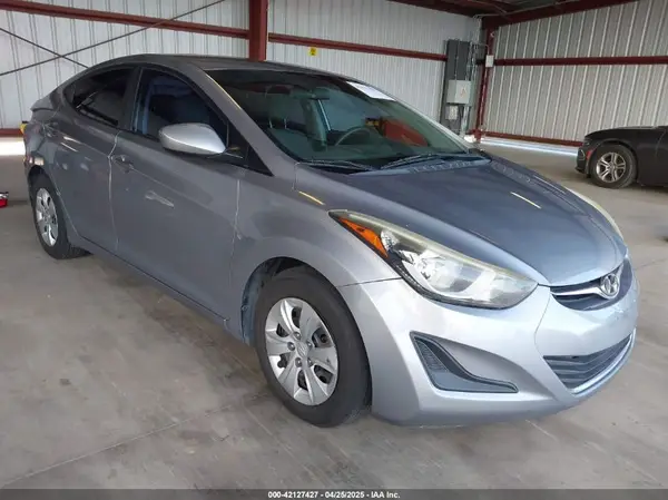 5NPDH4AE8GH734409 2016 HYUNDAI ELANTRA - Image 1
