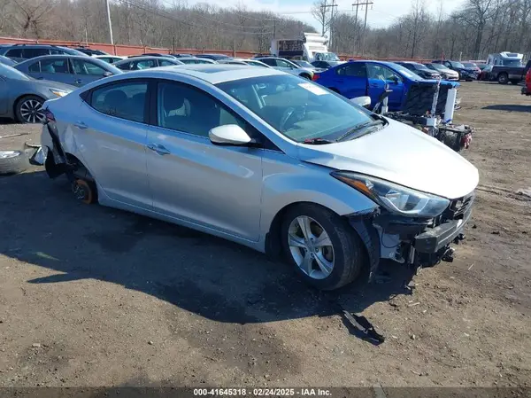 5NPDH4AE8GH734796 2016 HYUNDAI ELANTRA - Image 1