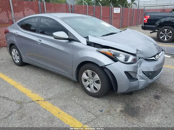 5NPDH4AE8GH735415 2016 HYUNDAI ELANTRA - Image 1