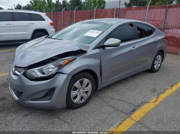 5NPDH4AE8GH735415 2016 HYUNDAI ELANTRA - Image 2