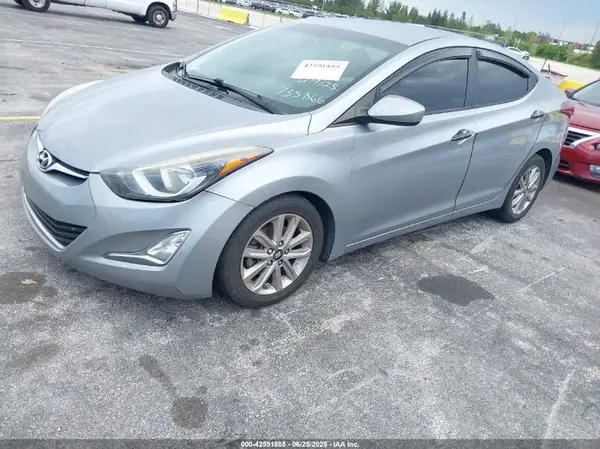 5NPDH4AE8GH735866 2016 HYUNDAI ELANTRA - Image 2