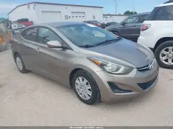 5NPDH4AE8GH736127 2016 HYUNDAI ELANTRA