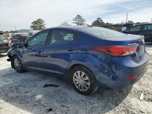 5NPDH4AE8GH736242 2016 HYUNDAI ELANTRA - Image 2
