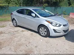 5NPDH4AE8GH739156 2016 HYUNDAI ELANTRA