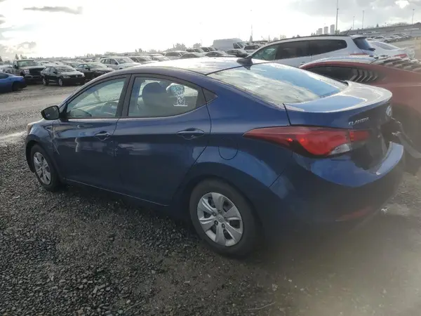 5NPDH4AE8GH739626 2016 HYUNDAI ELANTRA - Image 2