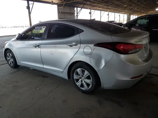 5NPDH4AE8GH740937 2016 HYUNDAI ELANTRA - Image 2