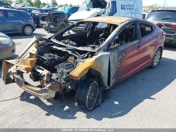5NPDH4AE8GH741246 2016 HYUNDAI ELANTRA - Image 2
