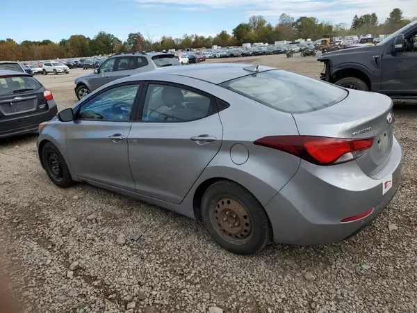 5NPDH4AE8GH742610 2016 HYUNDAI ELANTRA - Image 2