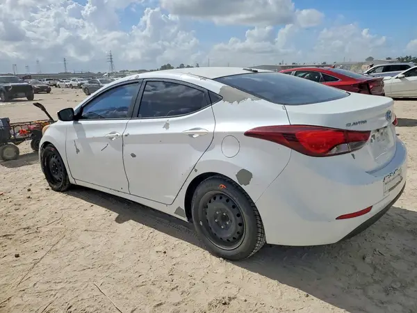 5NPDH4AE8GH745068 2016 HYUNDAI ELANTRA - Image 2