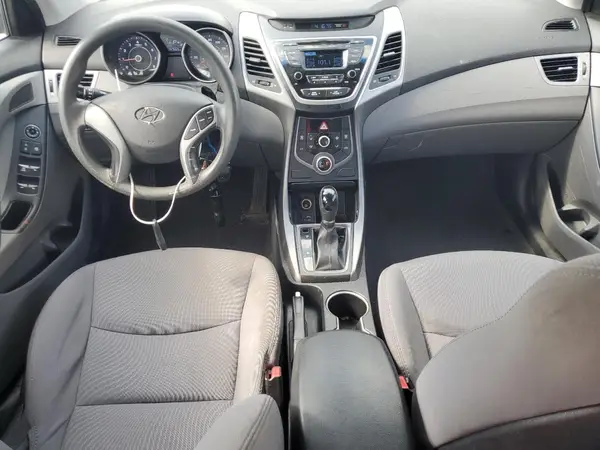 5NPDH4AE8GH747886 2016 HYUNDAI ELANTRA - Image 8