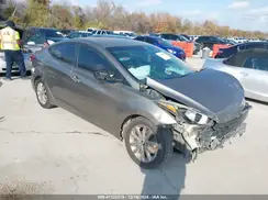 5NPDH4AE8GH752344 2016 HYUNDAI ELANTRA