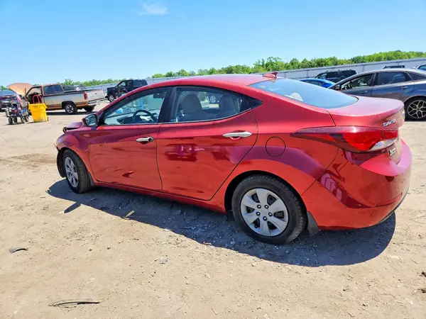 5NPDH4AE8GH752828 2016 HYUNDAI ELANTRA - Image 2