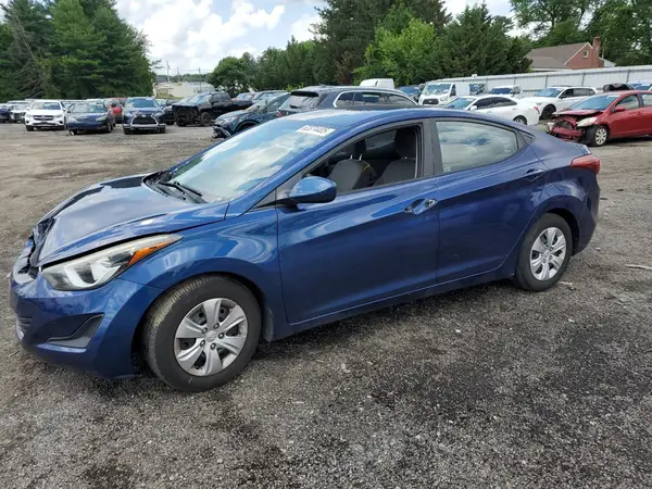 5NPDH4AE8GH753686 2016 HYUNDAI ELANTRA - Image 1