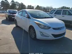 5NPDH4AE8GH754689 2016 HYUNDAI ELANTRA